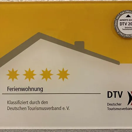 Gaestehaus Hofmann - 4 Sterne Ferienwohnung Sorbitztal アパート