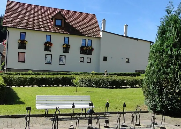 Gaestehaus Hofmann - 4 Sterne Ferienwohnung Sorbitztal * Rohrbach (Thuringia)